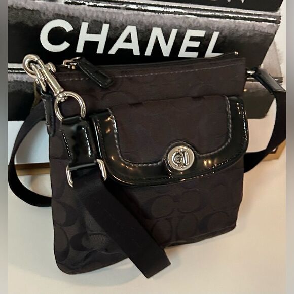 Coach Black Signature “C” Crossbody –Iconic Monogram crossbody - Picture 5 of 8